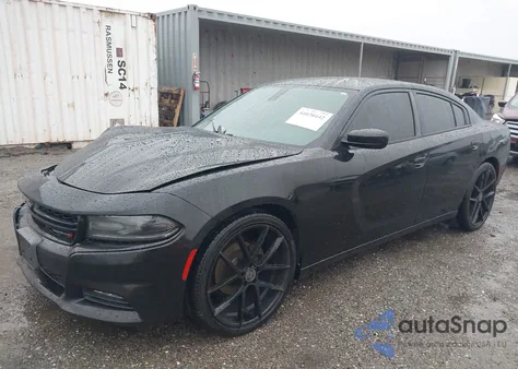 2016 Dodge Charger Sxt z USA, uszkodzony, nr VIN 2C3CDXHG5GH265468